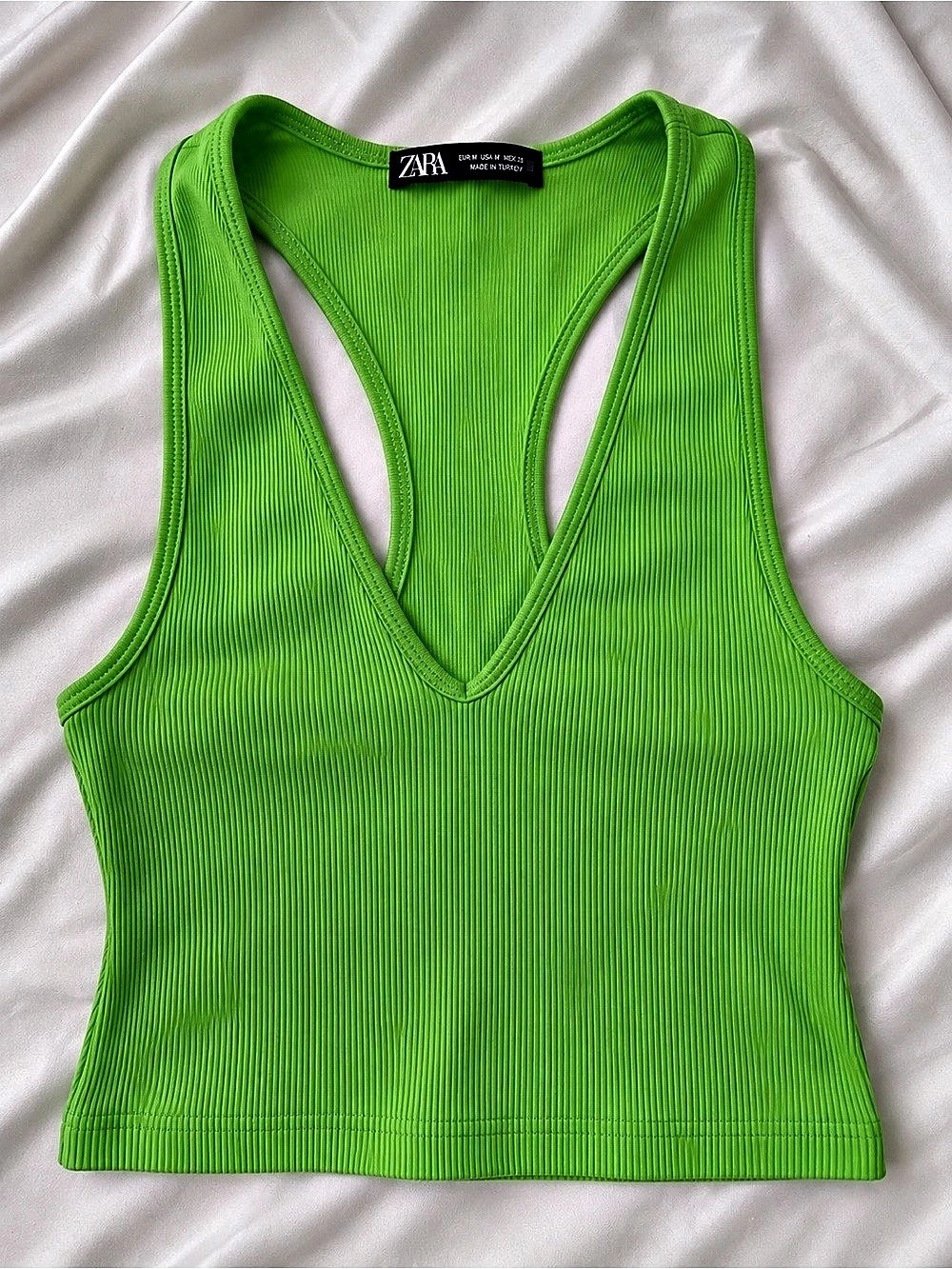 ZARA Ribbed Cutout Tank Top in Green